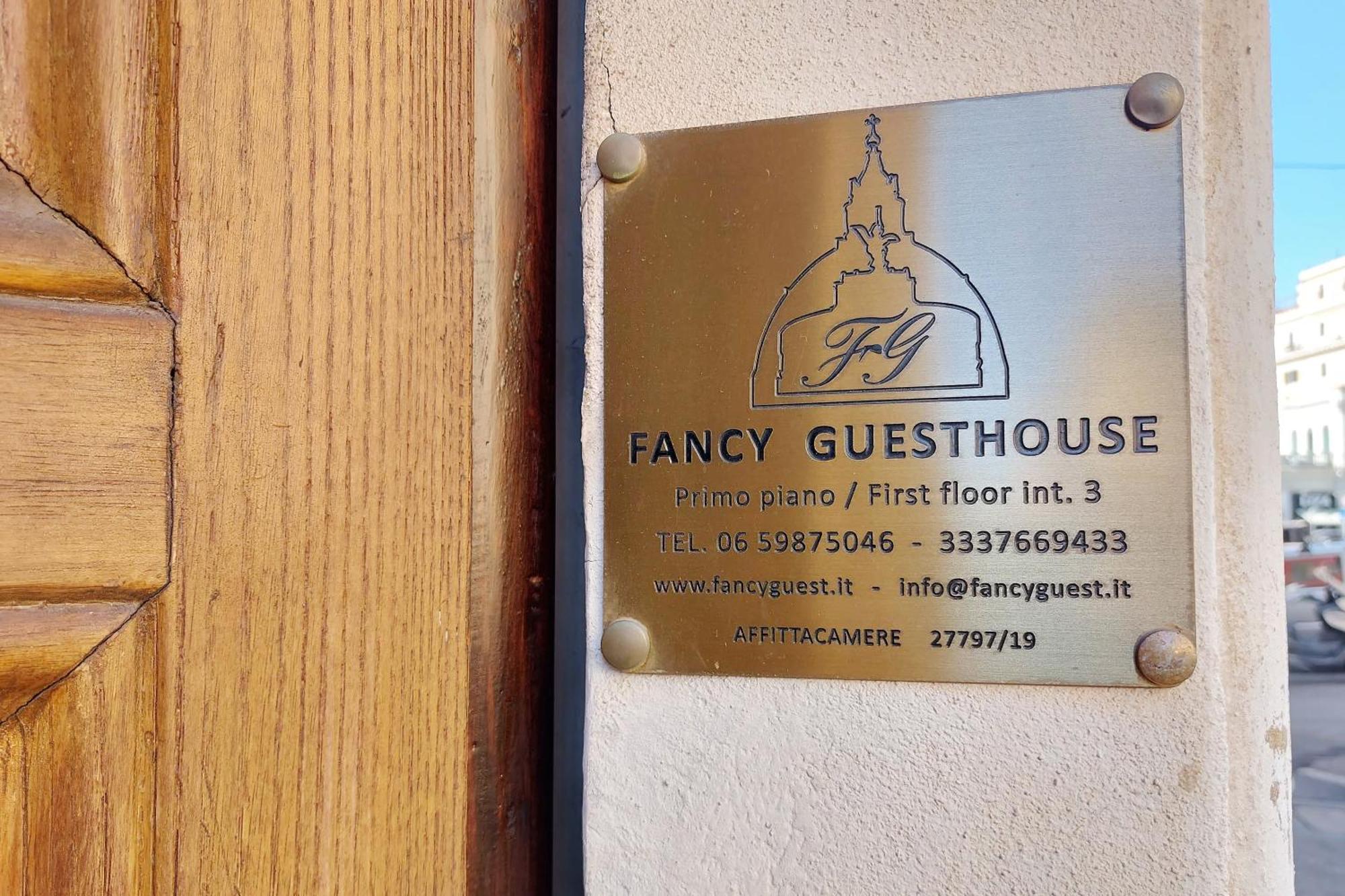 Fancy Guesthouse Vatican Rome Extérieur photo